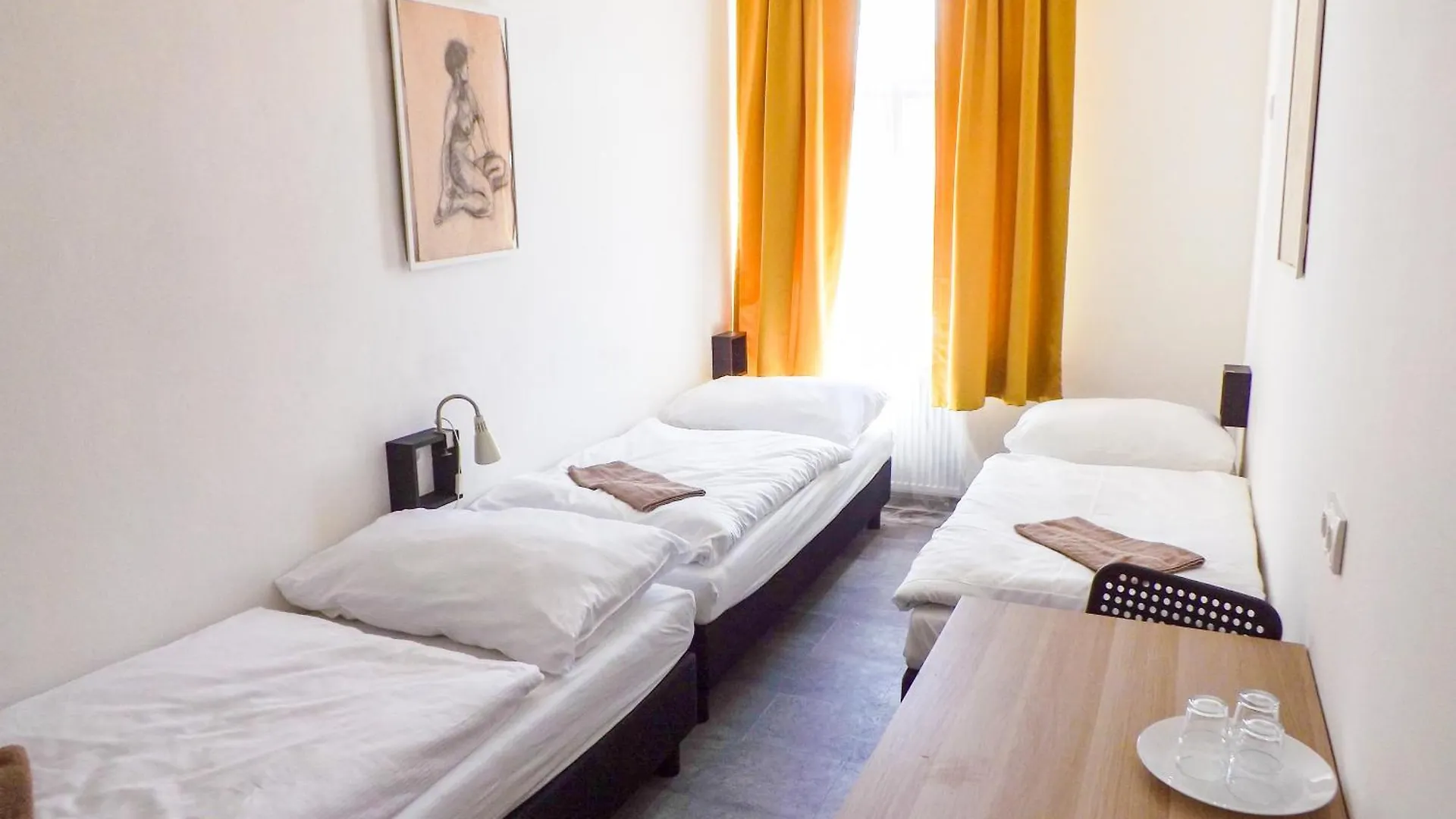 Sunny Room H1 Praha